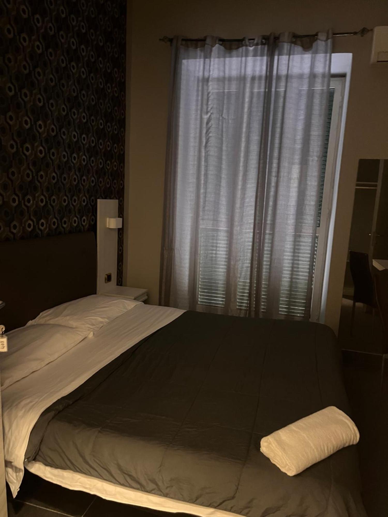 International Hotels 那不勒斯 外观 照片